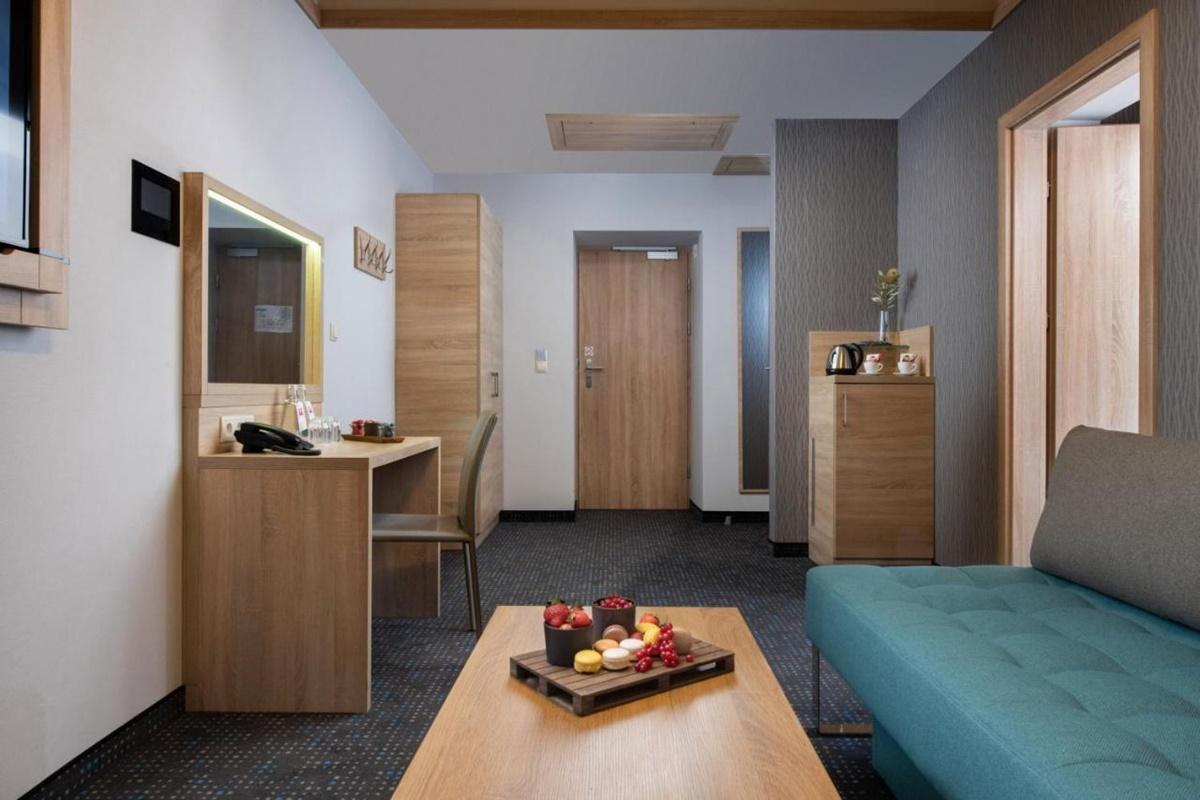 Leonardo Boutique Hotel Krakow City Center Екстериор снимка